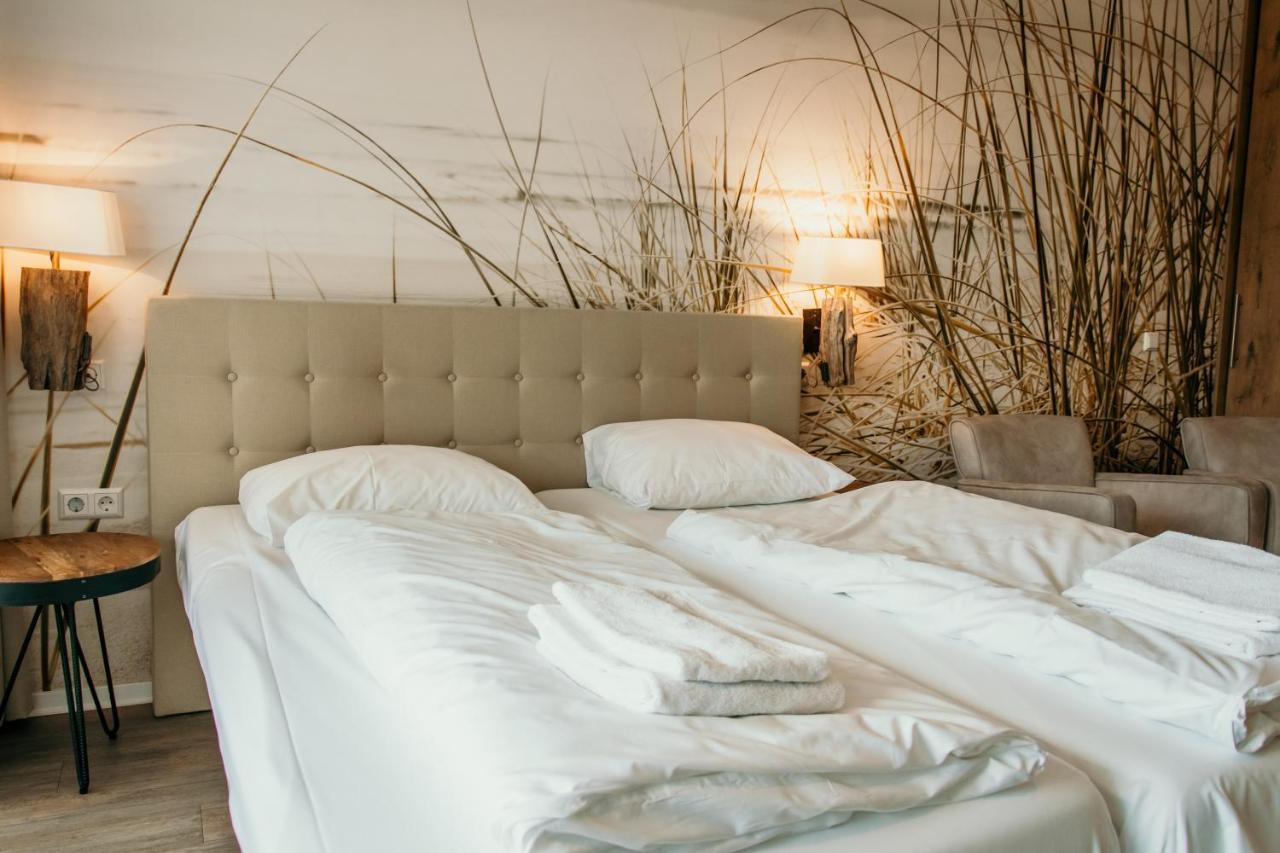 Hotel De Zeeuwse Kust Renesse Luaran gambar