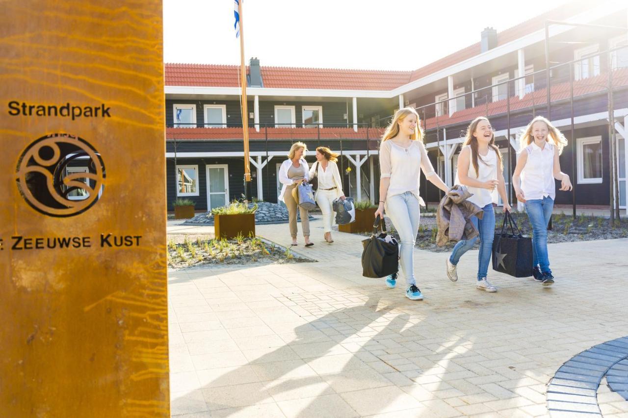 Hotel De Zeeuwse Kust Renesse Luaran gambar
